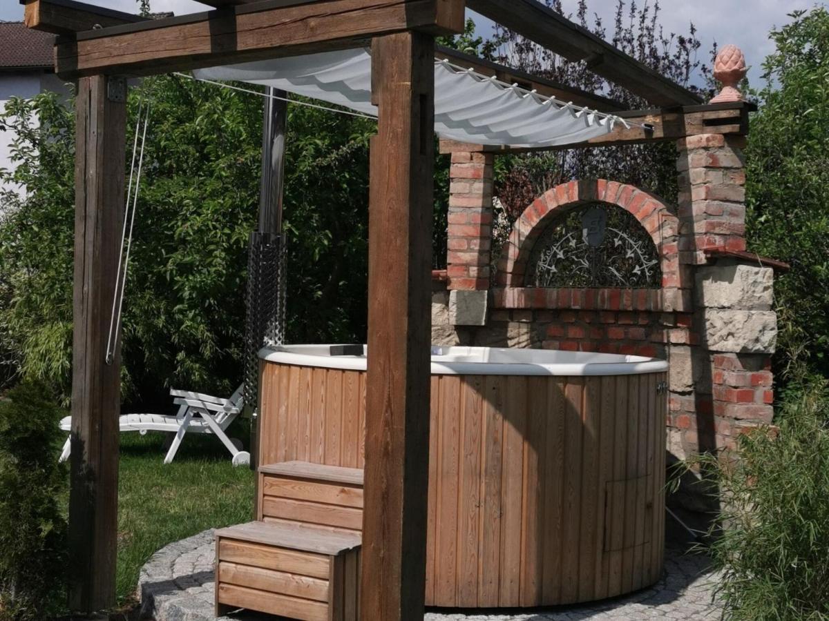 Wonderful Apartment With Barrel Sauna Stockheim  Exterior photo